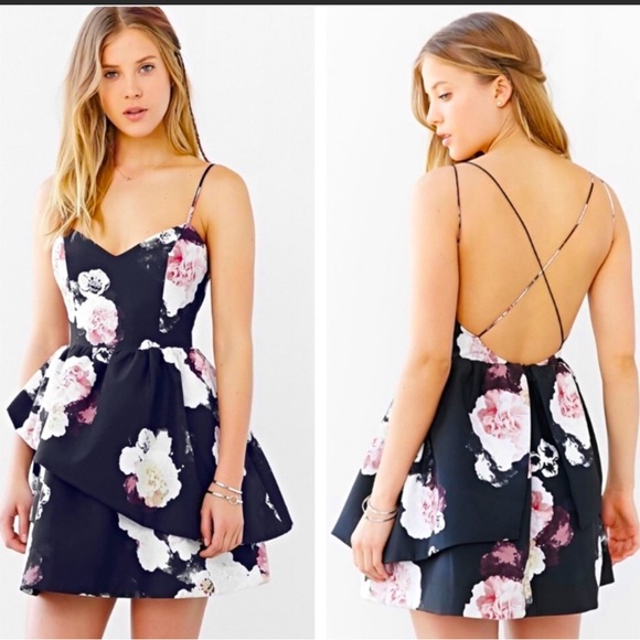 KEEPSAKE the Label Dresses & Skirts - KEEPSAKE FLORAL DRESS